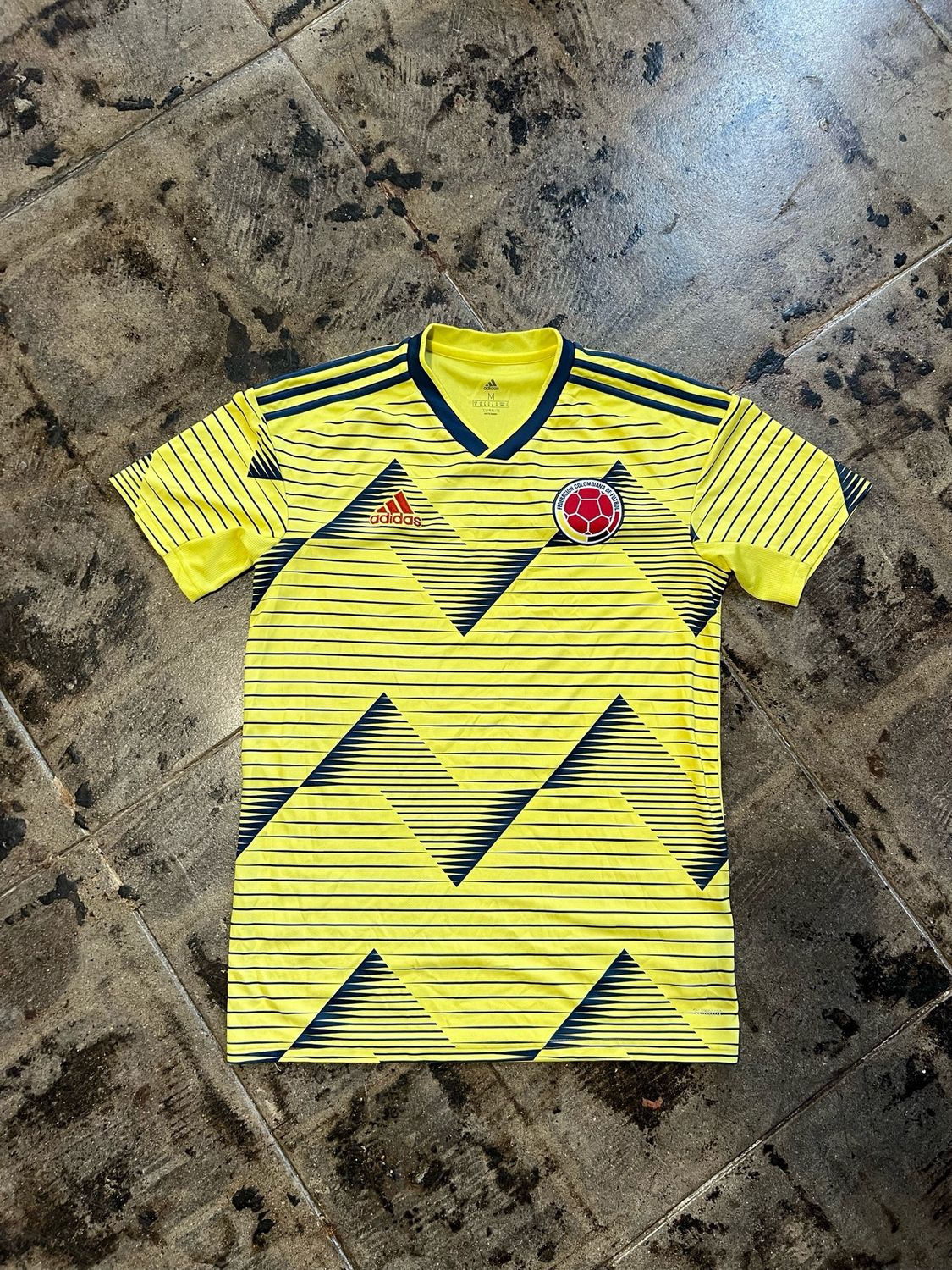 ADIDAS COLOMBIANA JERSEY SZ: M