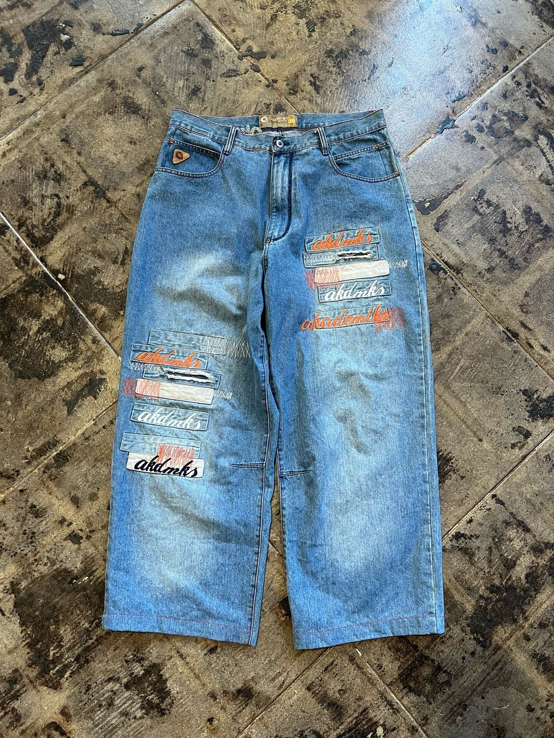 AKADEMIKS JEANS SIZE:36X32