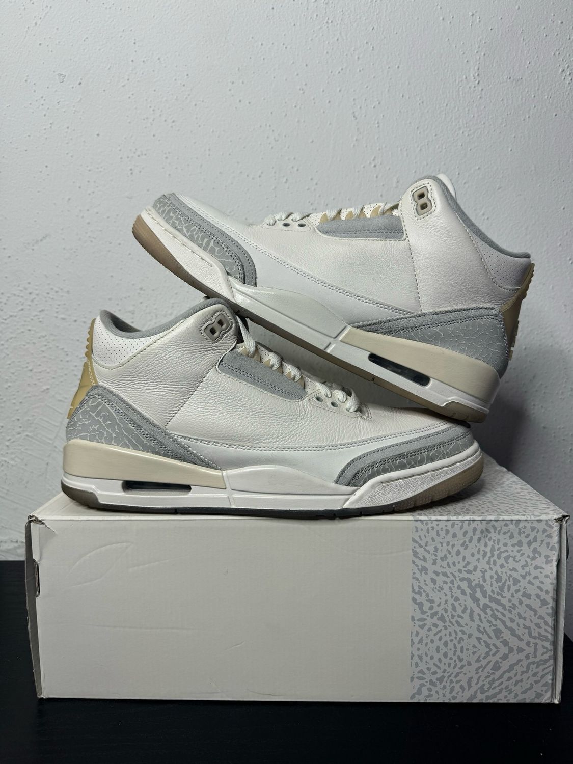 JORDAN 3 CRAFT IVORY (USED)
