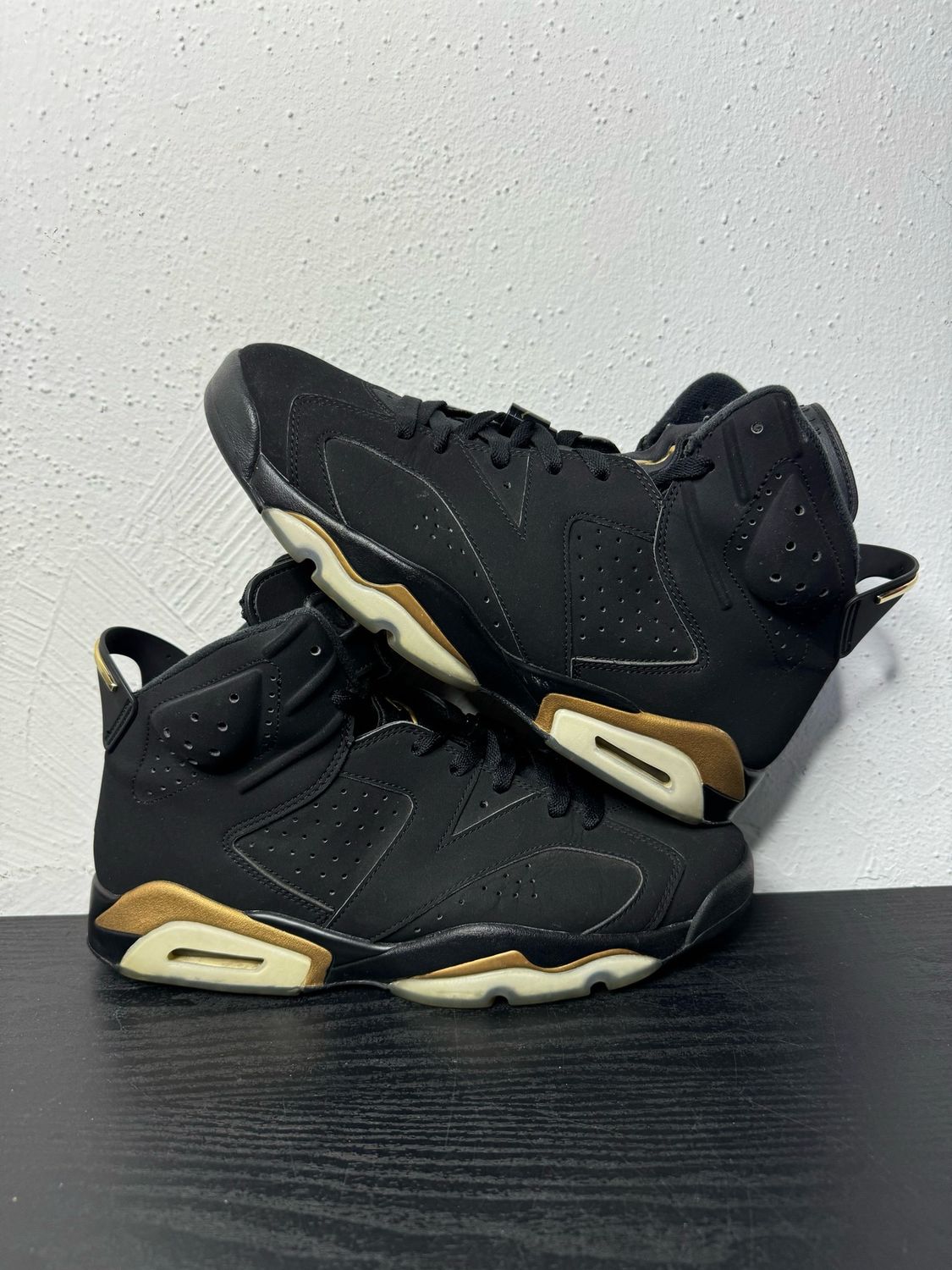 JORDAN 6 DEFINING MOMENTS (USED,NB) SIZE: 11