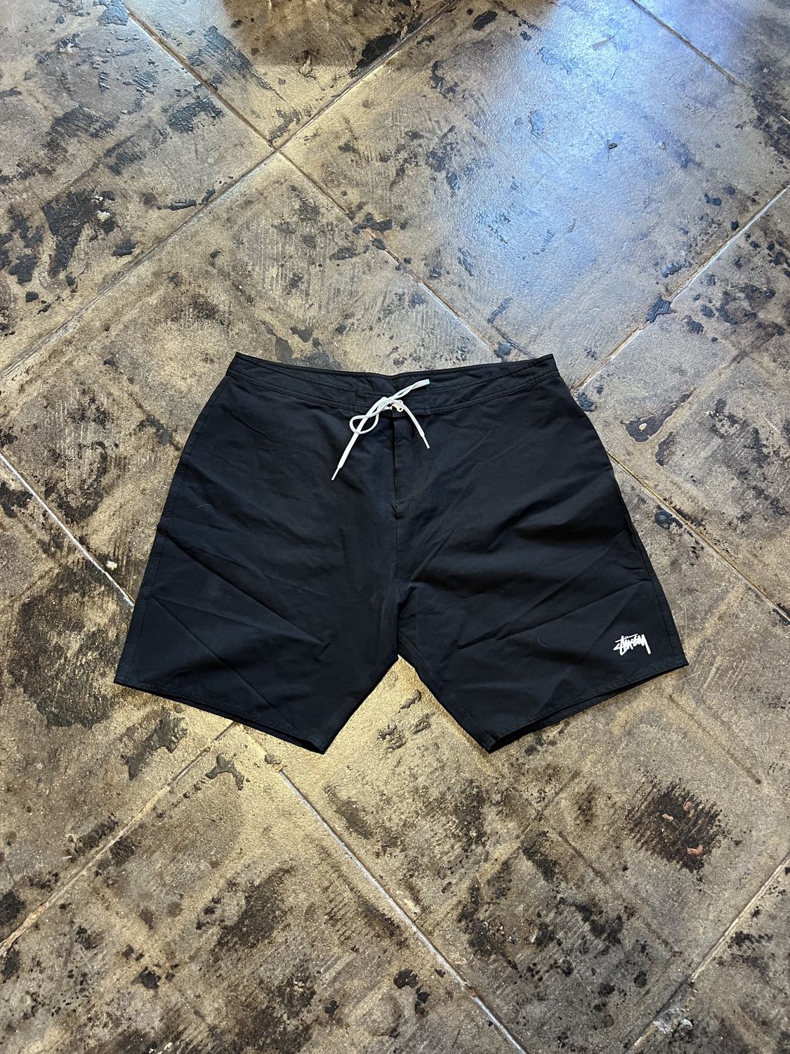 BLACK STUSSY SHORTS