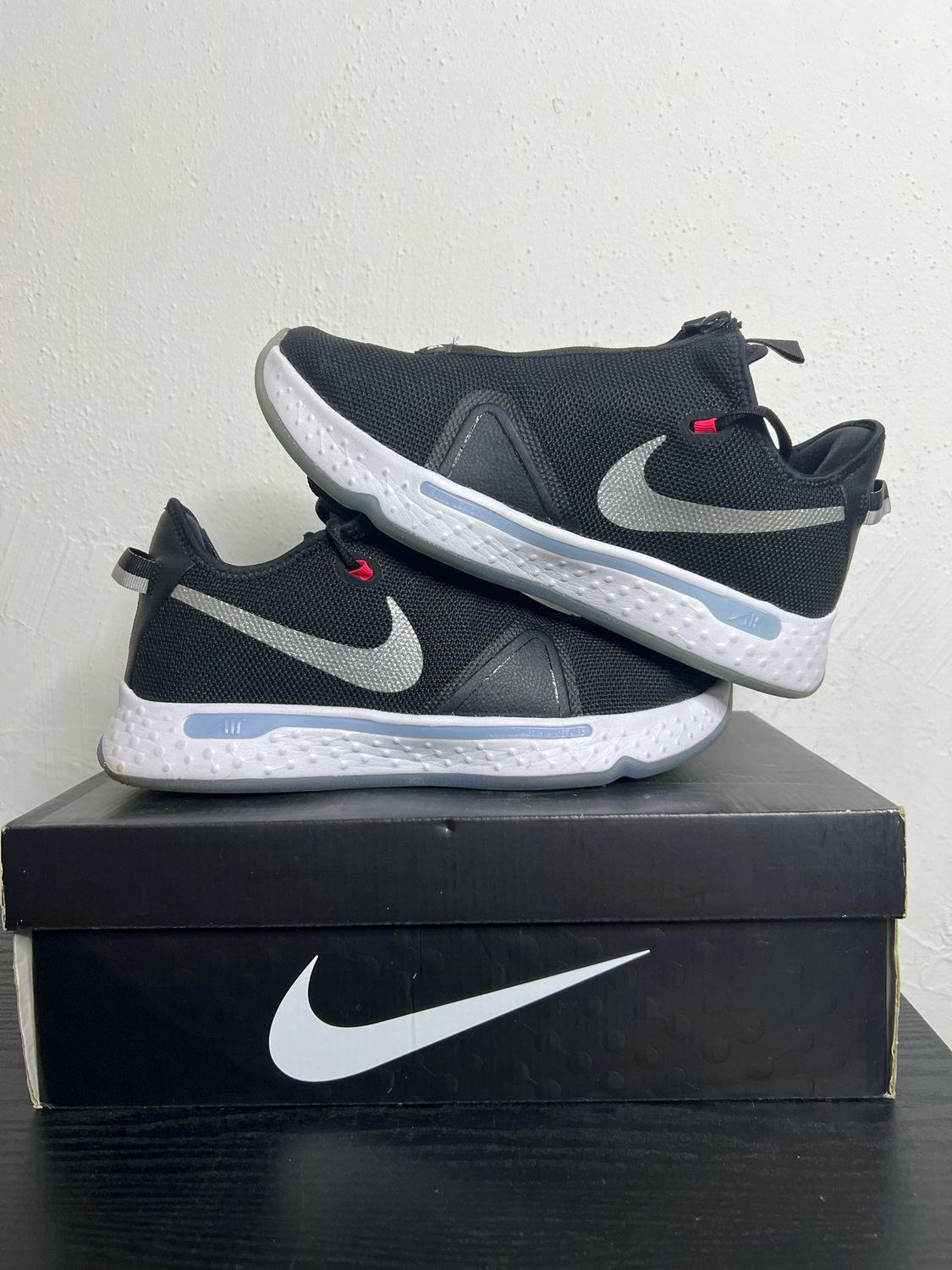 PG 4 BLK/GREY (USED) SIZE:10.5
