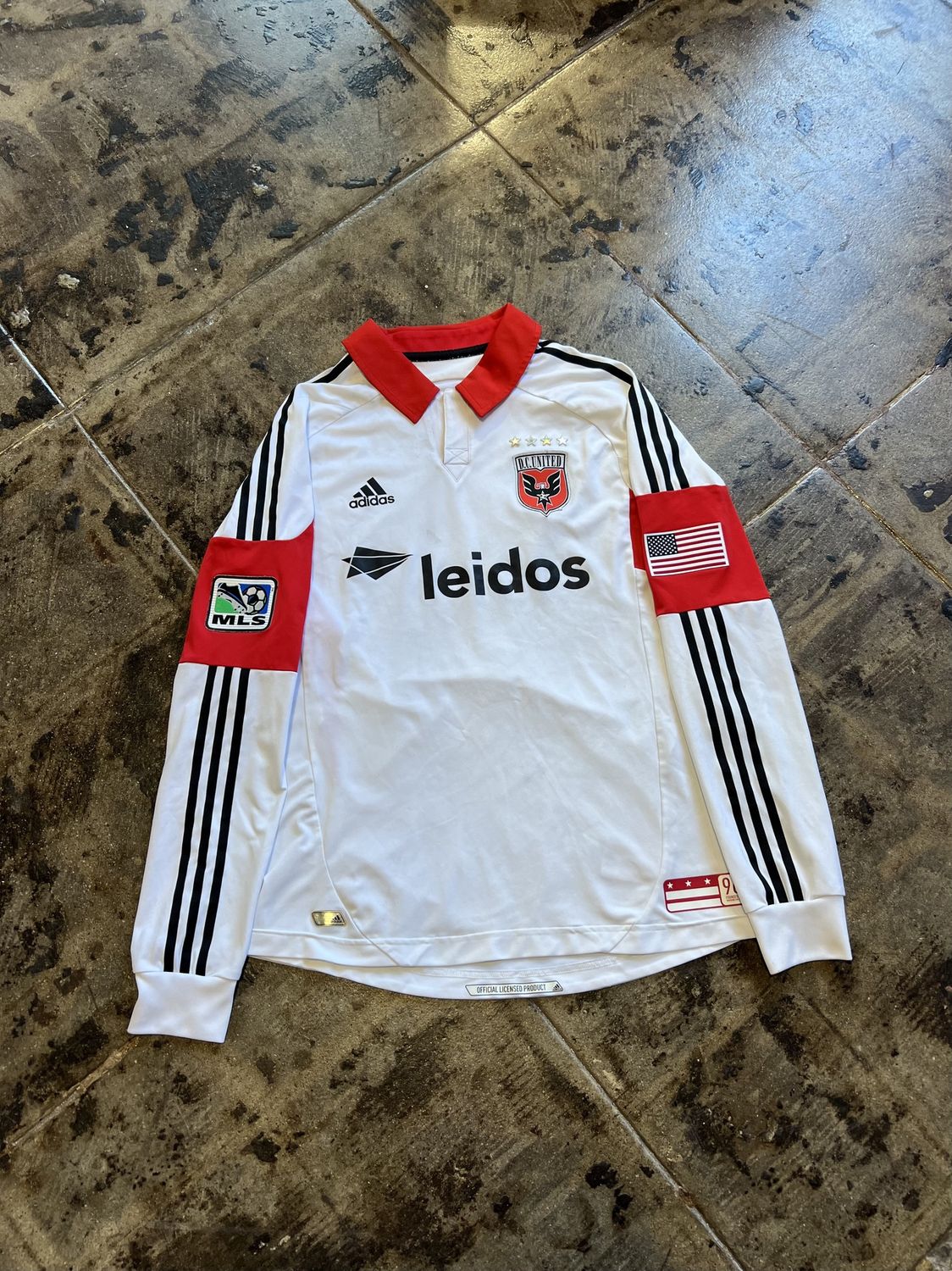 ADIDAS DC UNITED LONG SLEEVE JERSEY SIZE: M