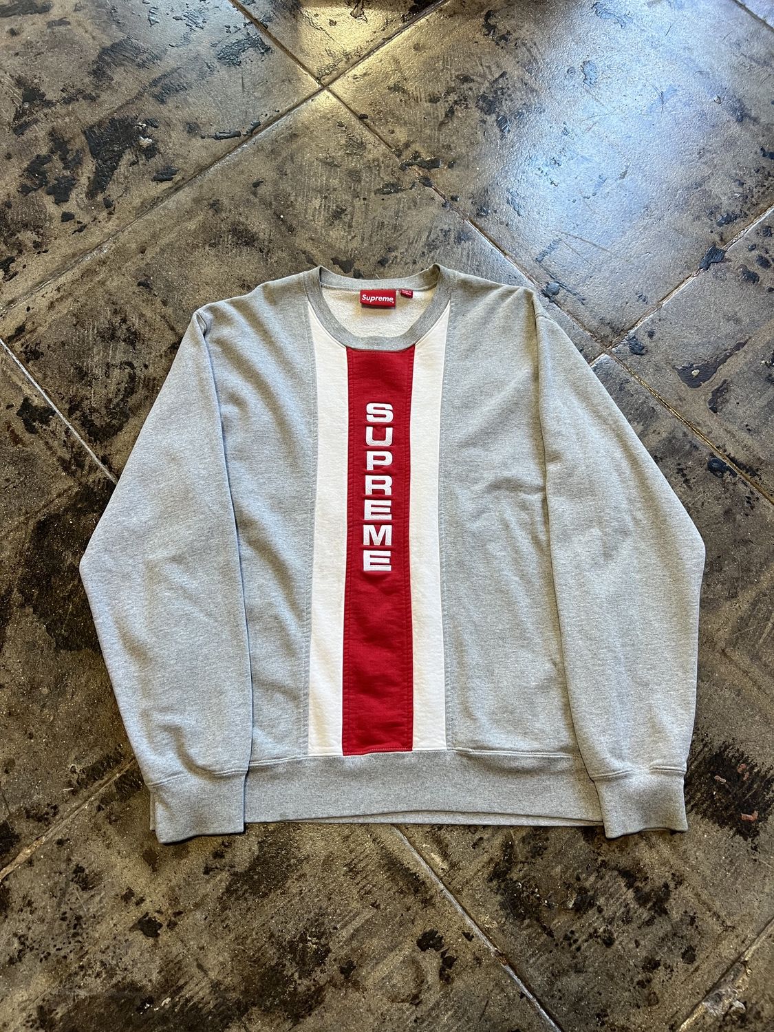 SUPREME CREWNECK SIZE:XL