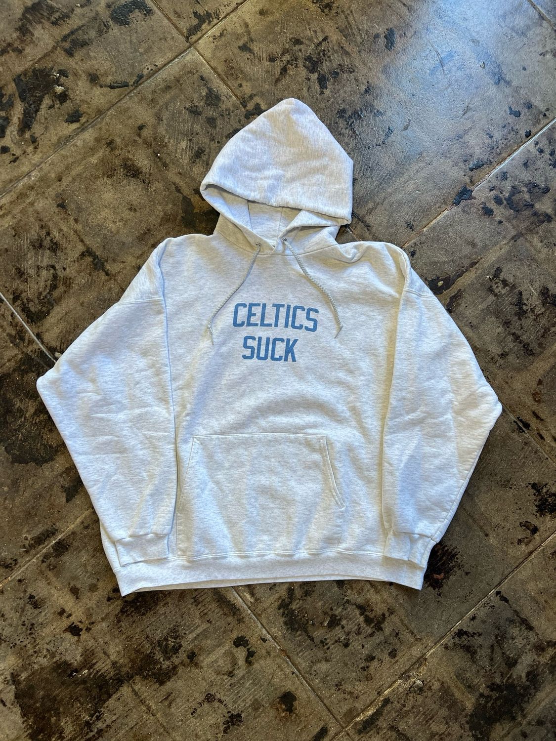 CELTICS SUCKS HOODIE SZ: XL