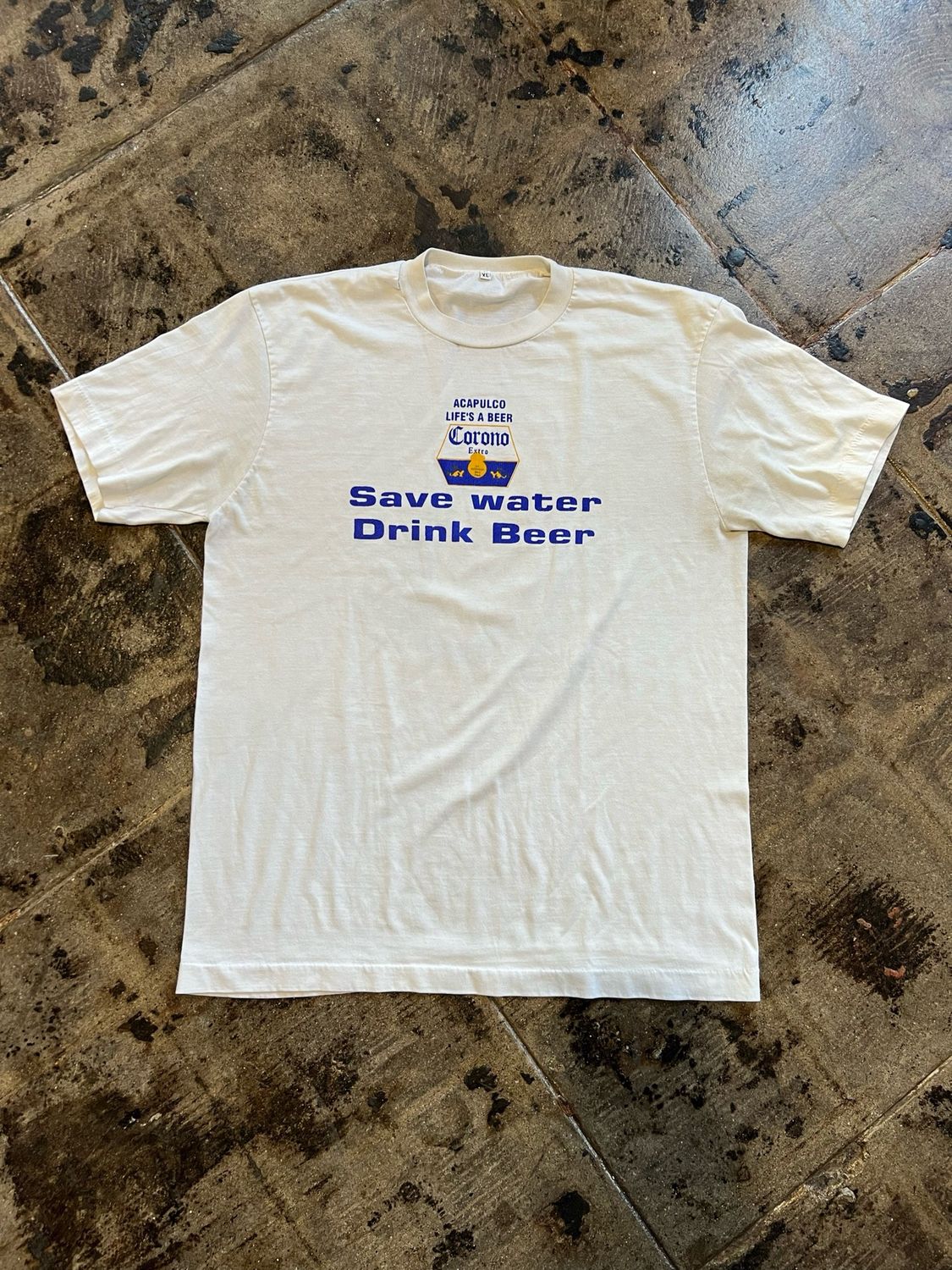 WHITE CORONA TEE SZ: XL