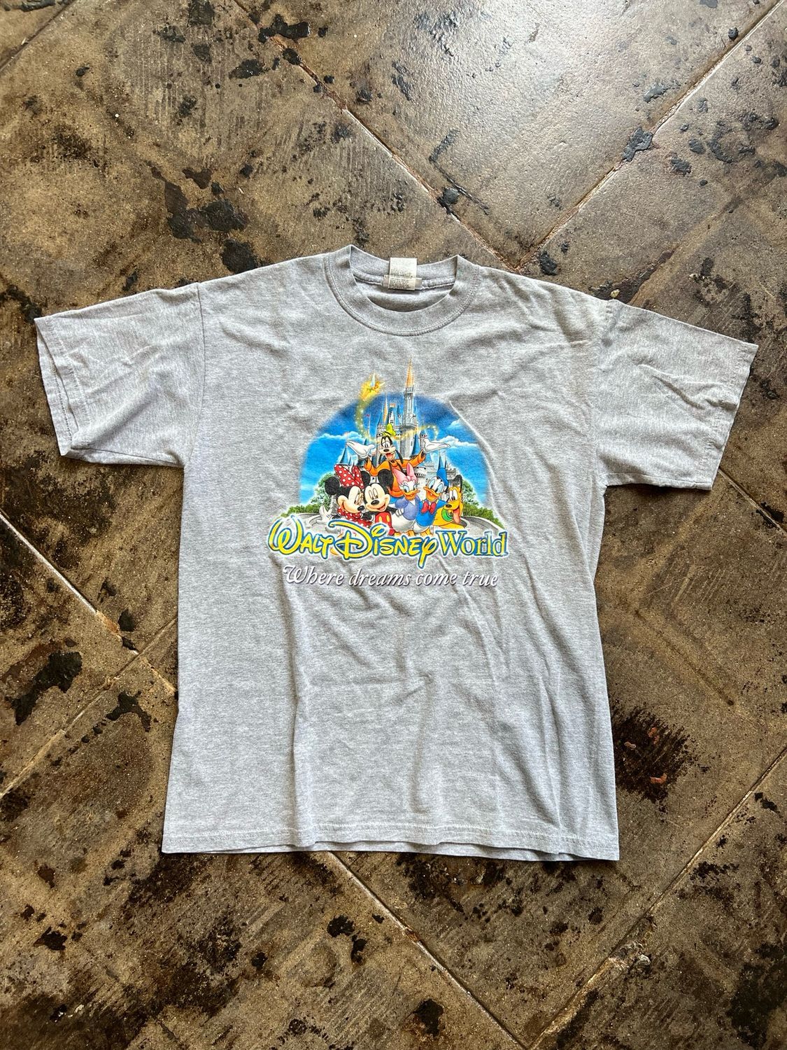 WALT DISNEY WORLD TEE SZ.M