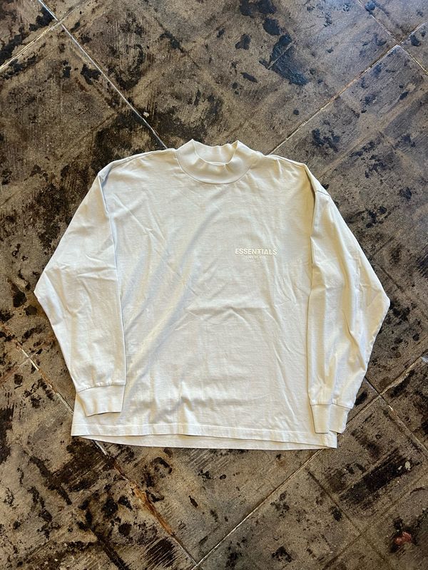 TAN ESSENTIALS FEAR OF GOD LONG SLEEVE SZ: S