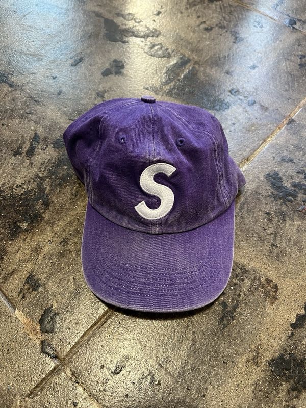 SUPREME PURPLE HAT