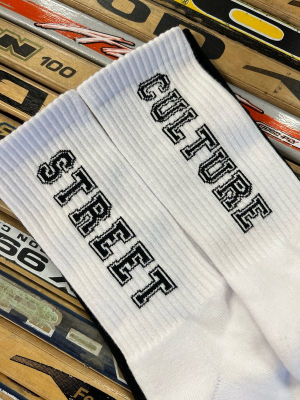 STREET CULTURE COLLEGE TEXT SOCKS