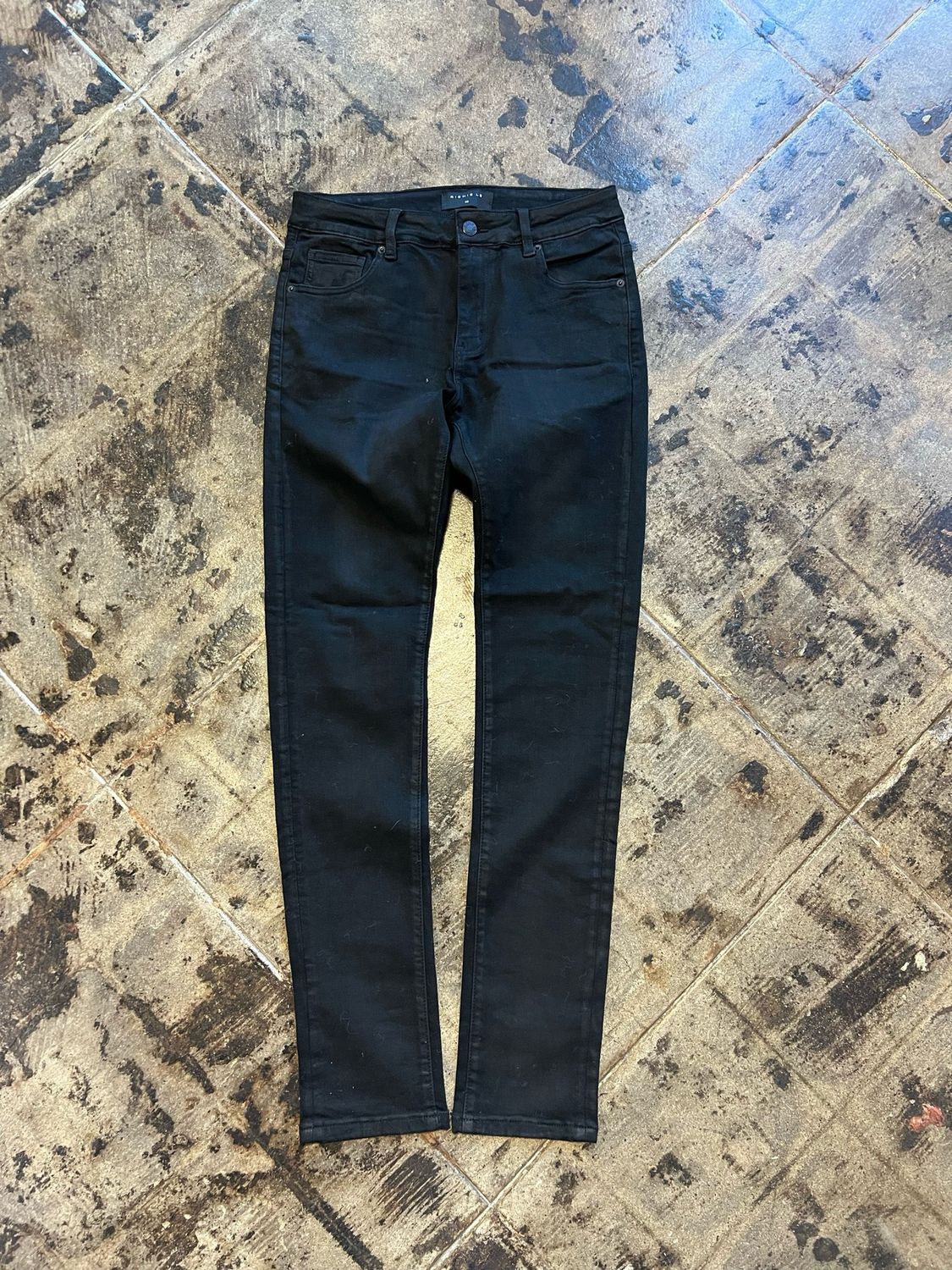 RICHIE LE BLACK JEAN SIZE: 30