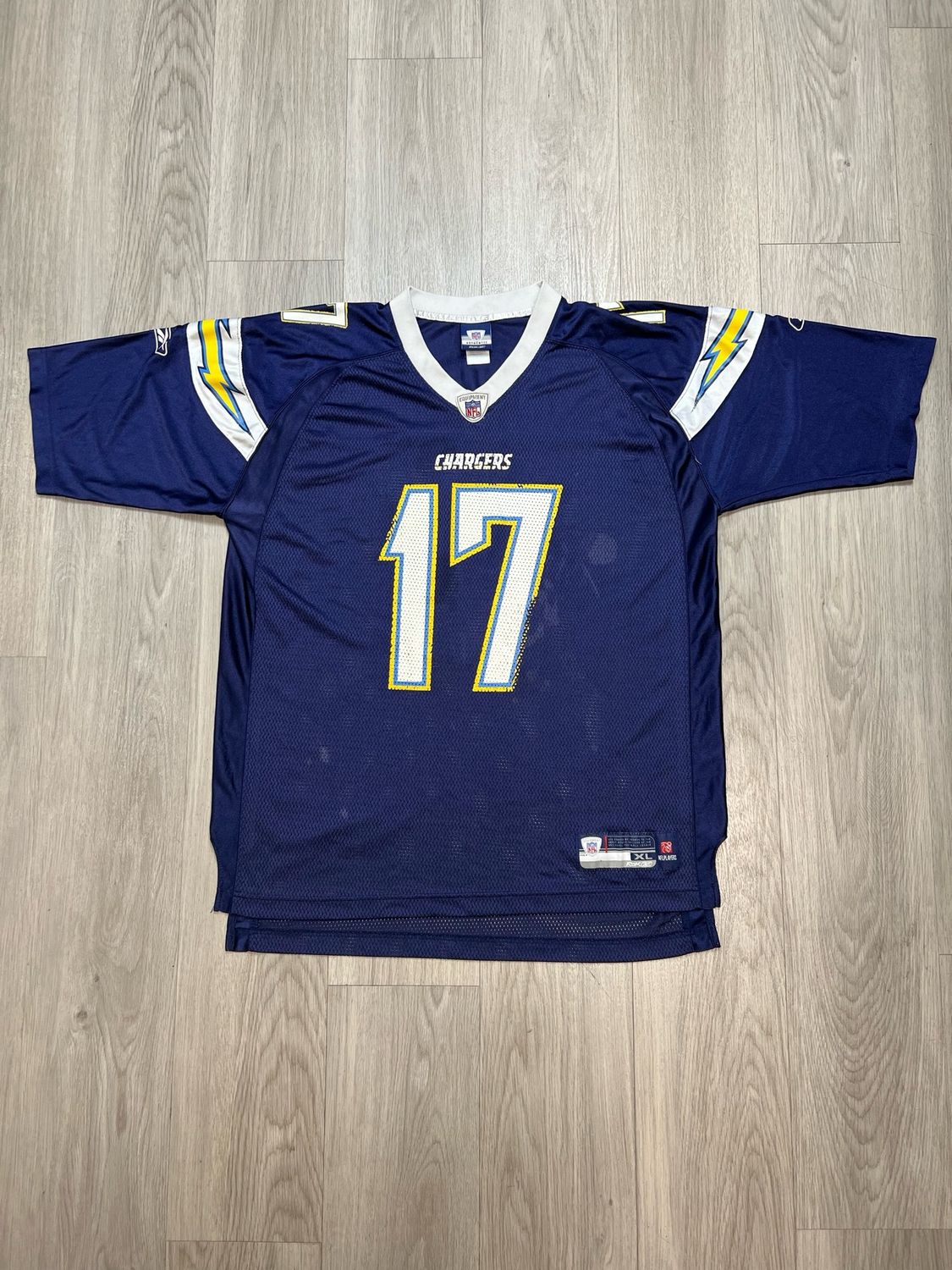 REEBOX CHARGERS RIVERS #17 JERSEY SZ: XL