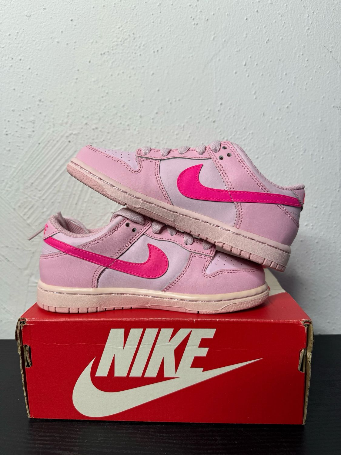 DUNK LOW TRIPLE PINK