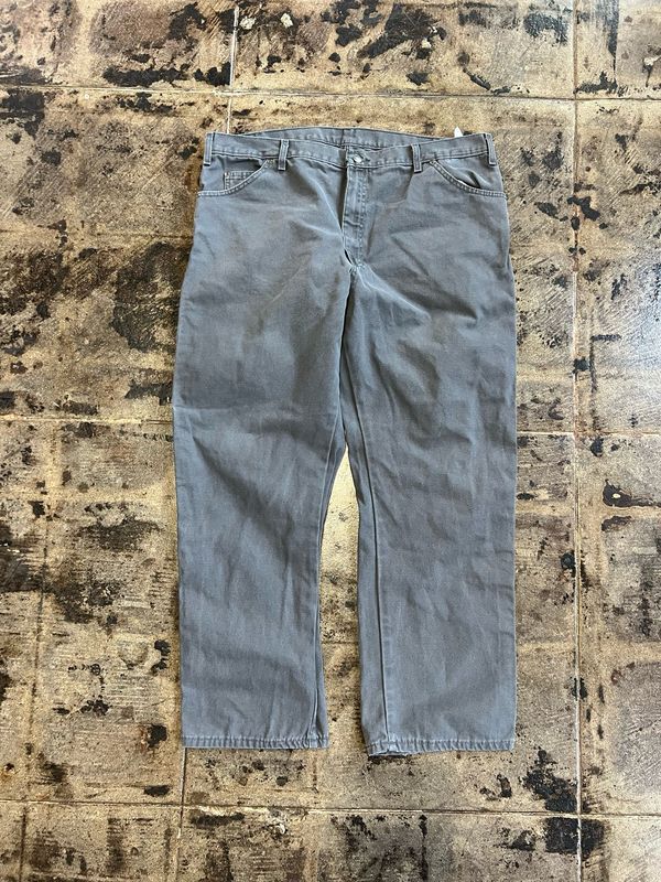 GRAY DICKIES PANTS SZ: 40X30