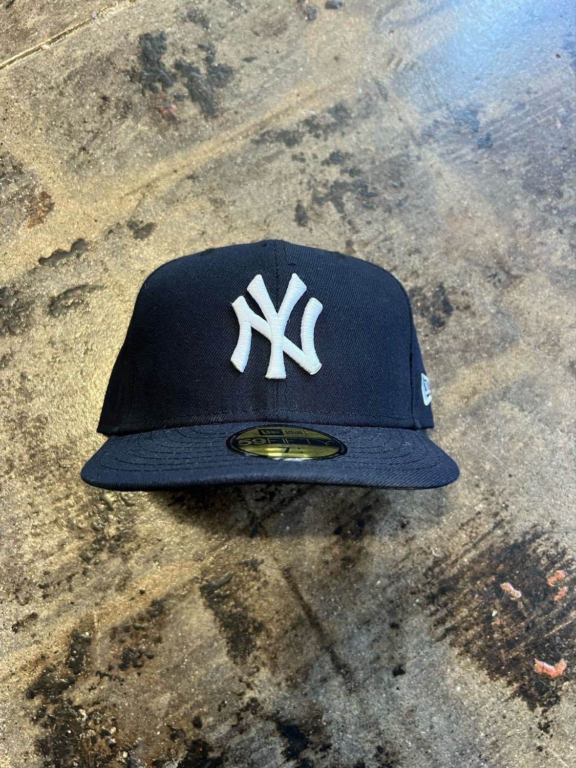 NY YANKEES FITTED HATS