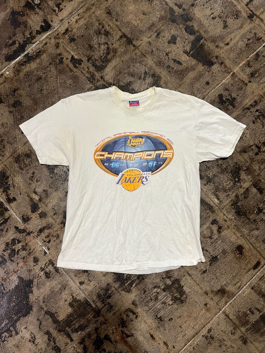 LAKERS CHAMPIONSHIP SIZE: L