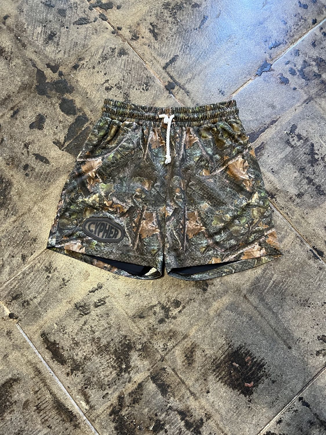CYPHER CAMO SHORTS SIZE:S