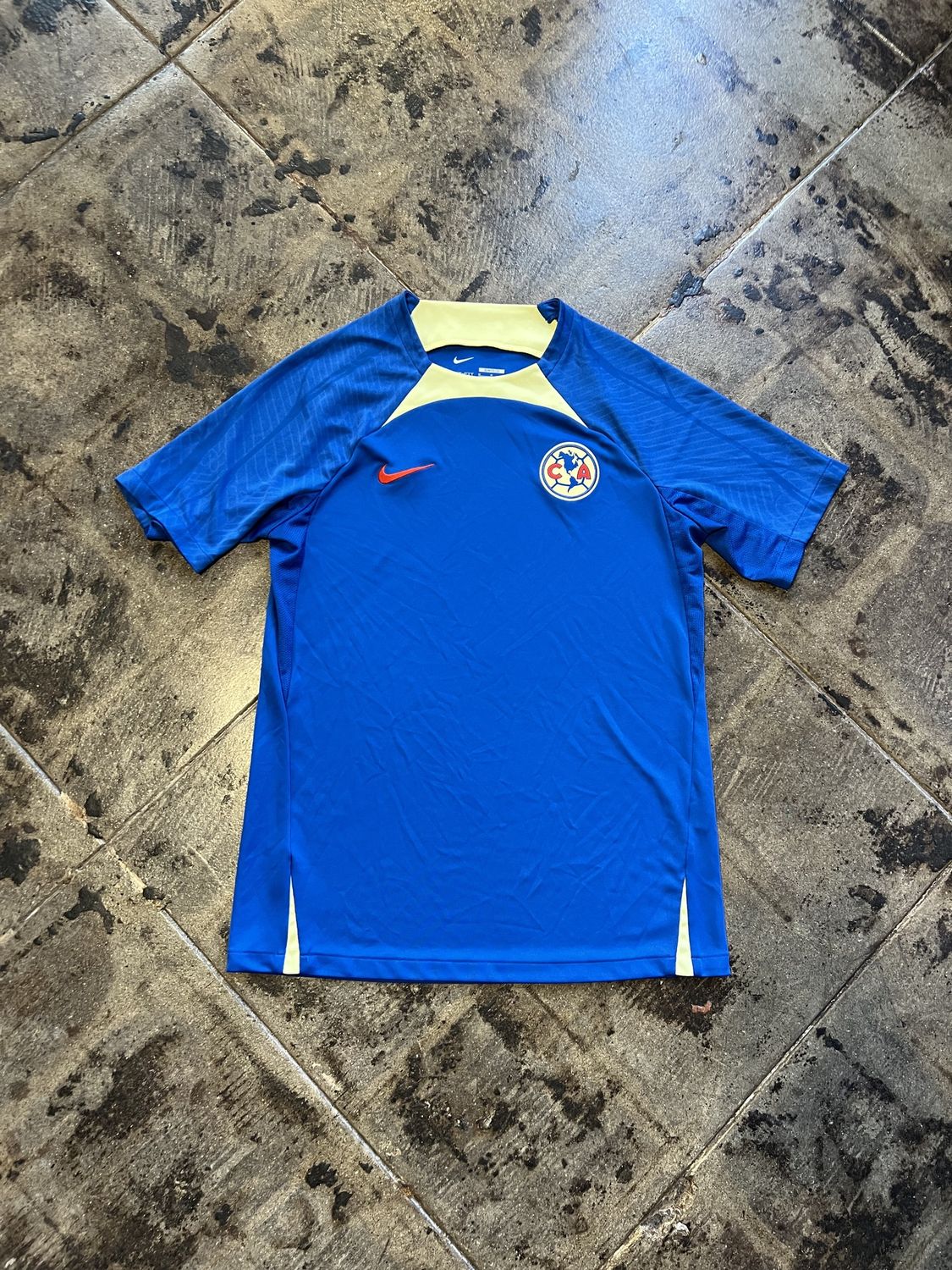 NIKE AMERICA STRIKE  JERSEY SZ.M