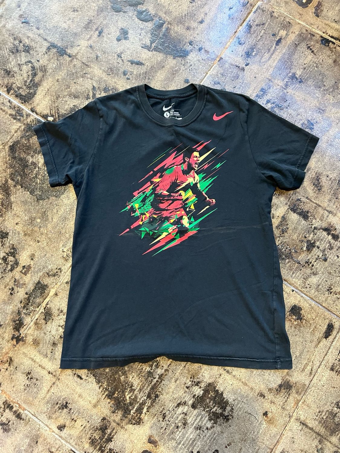 NIKE RONALDO TEE SIZE: M