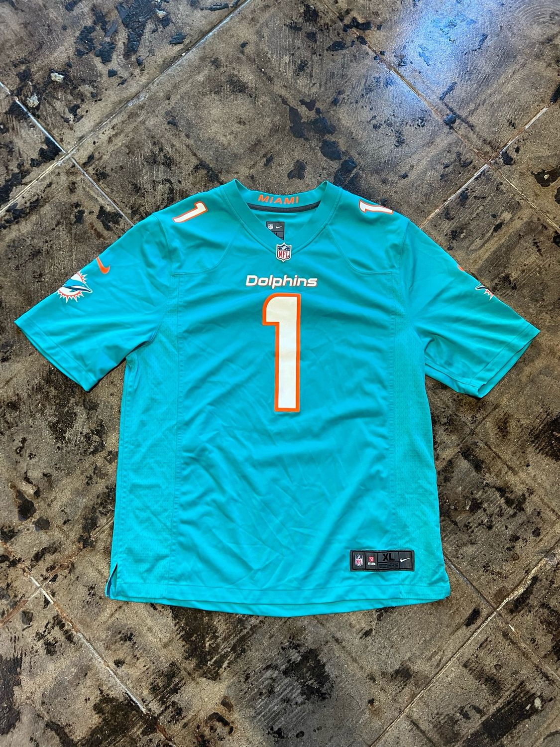 NIKE NFL DOLPHINS TAGOVAILOA #1 JERSEY SZ: XL