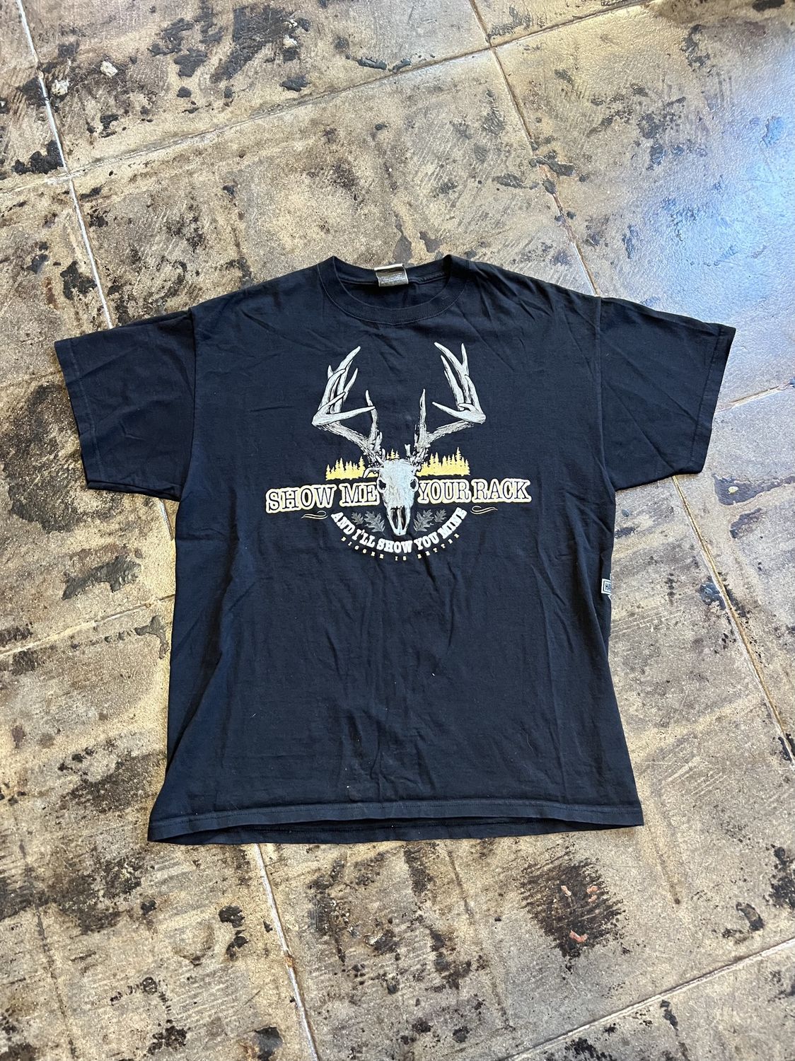 SHOW ME YOUR RACK TEE SIZE:L
