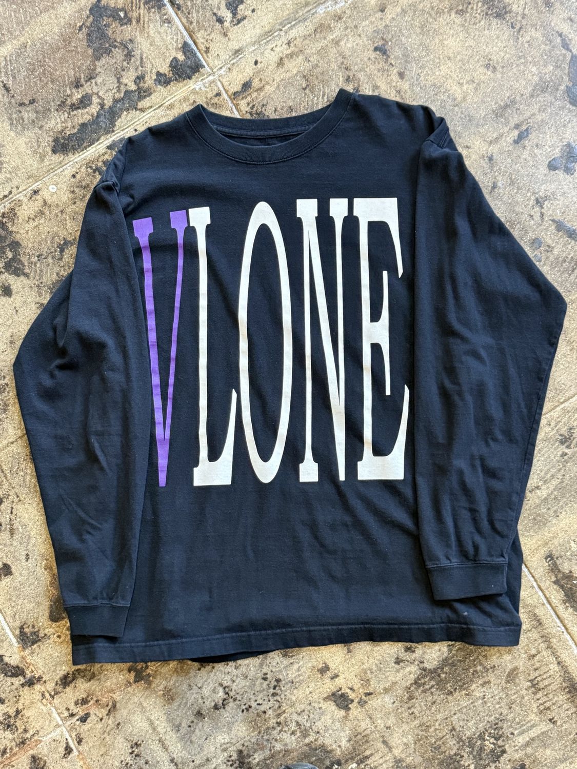 VLONE LONG SLEEVE