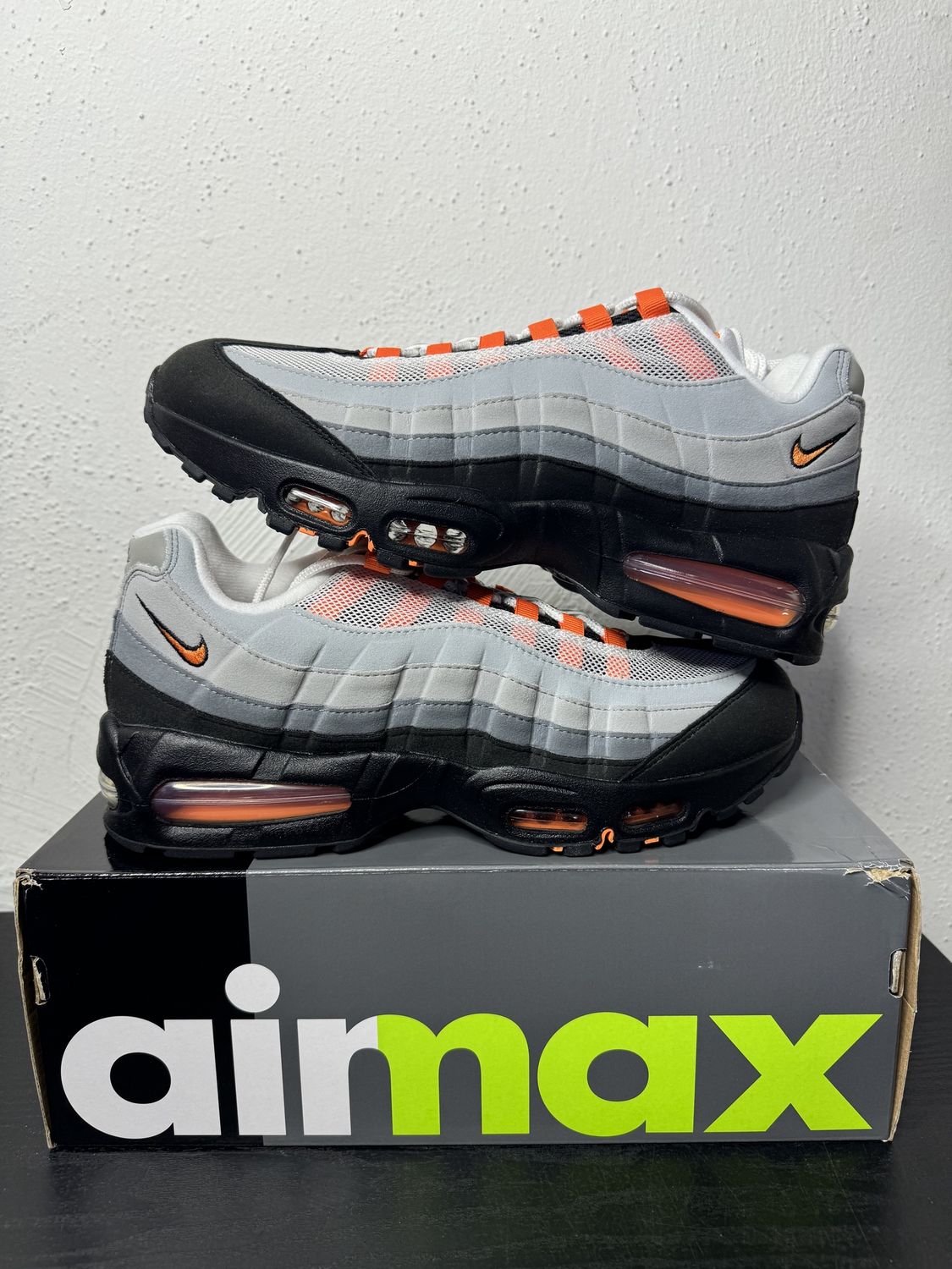 NIKE AIR MAX 95 BRIGHT MANDARIN (2025)