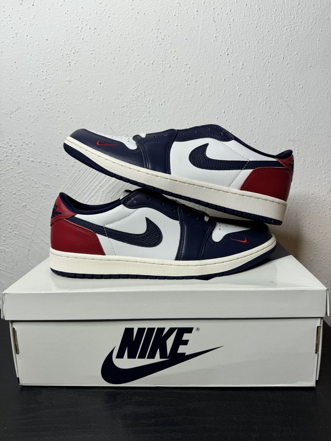JORDAN 1 LOW HOWARD UNIVERSITY