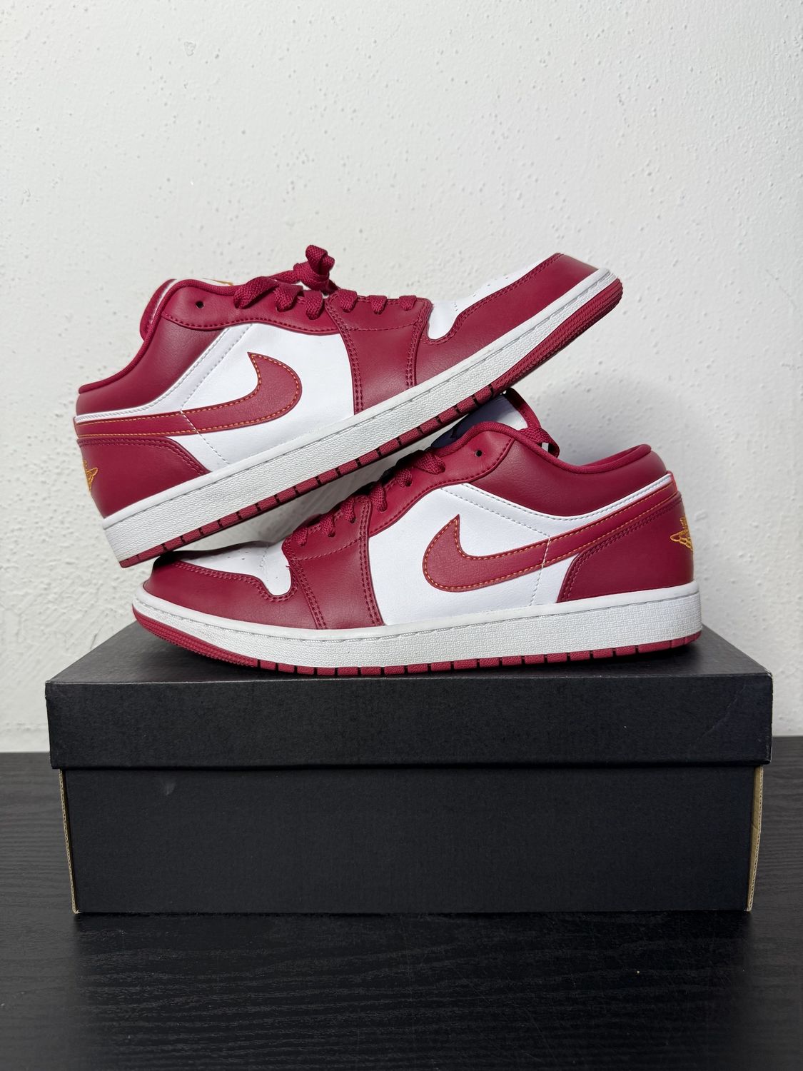 JORDAN 1 LOW CARDINAL RED (USED)