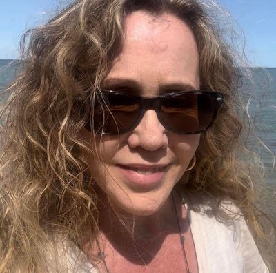 R2407 Elizabeth Moriarty - Barberry, A Sustainable Solution to Some Thorny Problems