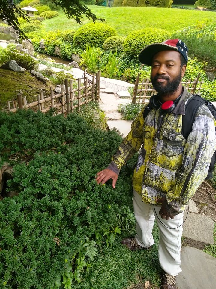 R2480 Yuma Bellomee - You Smell Me