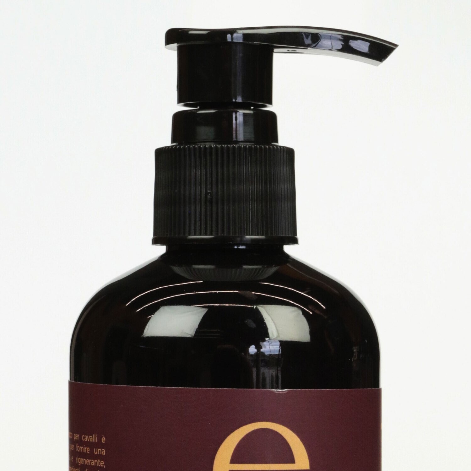 Shampoo Anti Batterico Equityum Anguria, Shampoo e Profumi Preziosi per il Tuo Cavallo, Ingredienti e Formulazioni Esclusive