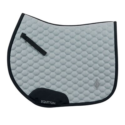 Sottosella Salto Equityum Geometric Air,  Alta Qualità, Design Italiano, Materiali Innovativi, Traspirabilità e Dettagli Raffinati per il Comfort del Cavallo