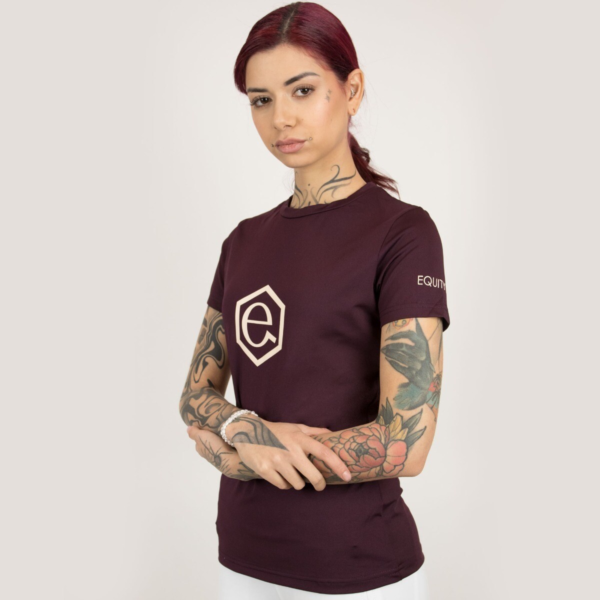 T-Shirt Donna Equityum Gaia, Eleganza Italiana e Funzionalità Tecnica per il Cavaliere e l’Amazzone, Tessuto Traspirante