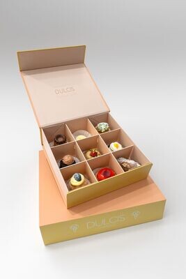 Luxurious 9 pasticcini box Luxurious 9 pasticcini box