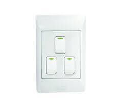 3 LEVER 1 WAY SWITCH (4*2) CONDERE