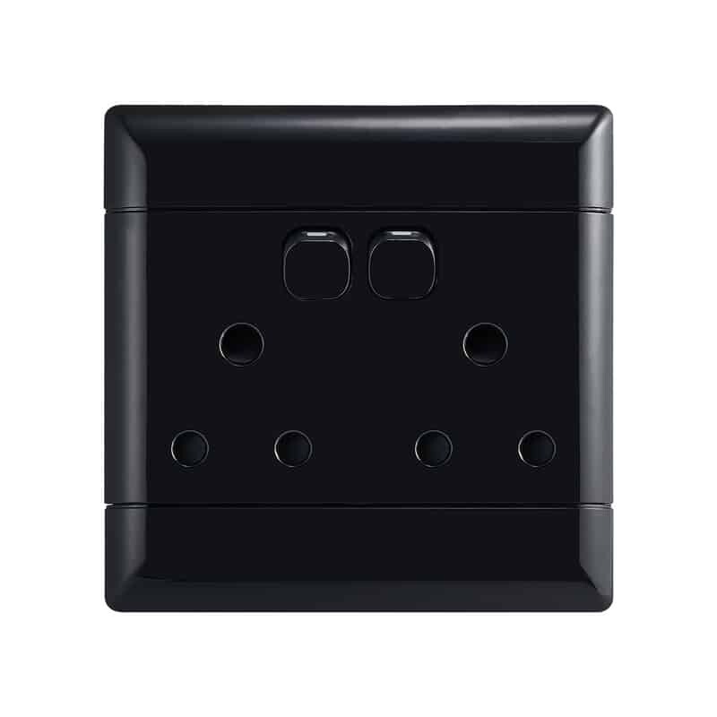 DOUBLE PLUG 4*4 (BLACK) NEU