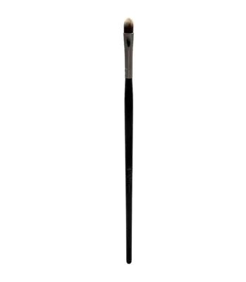 infinity oval lip brush