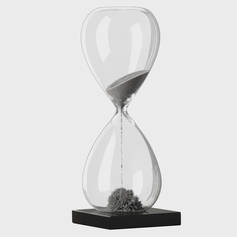 Magnetic Sand 60 Second Hour Glass