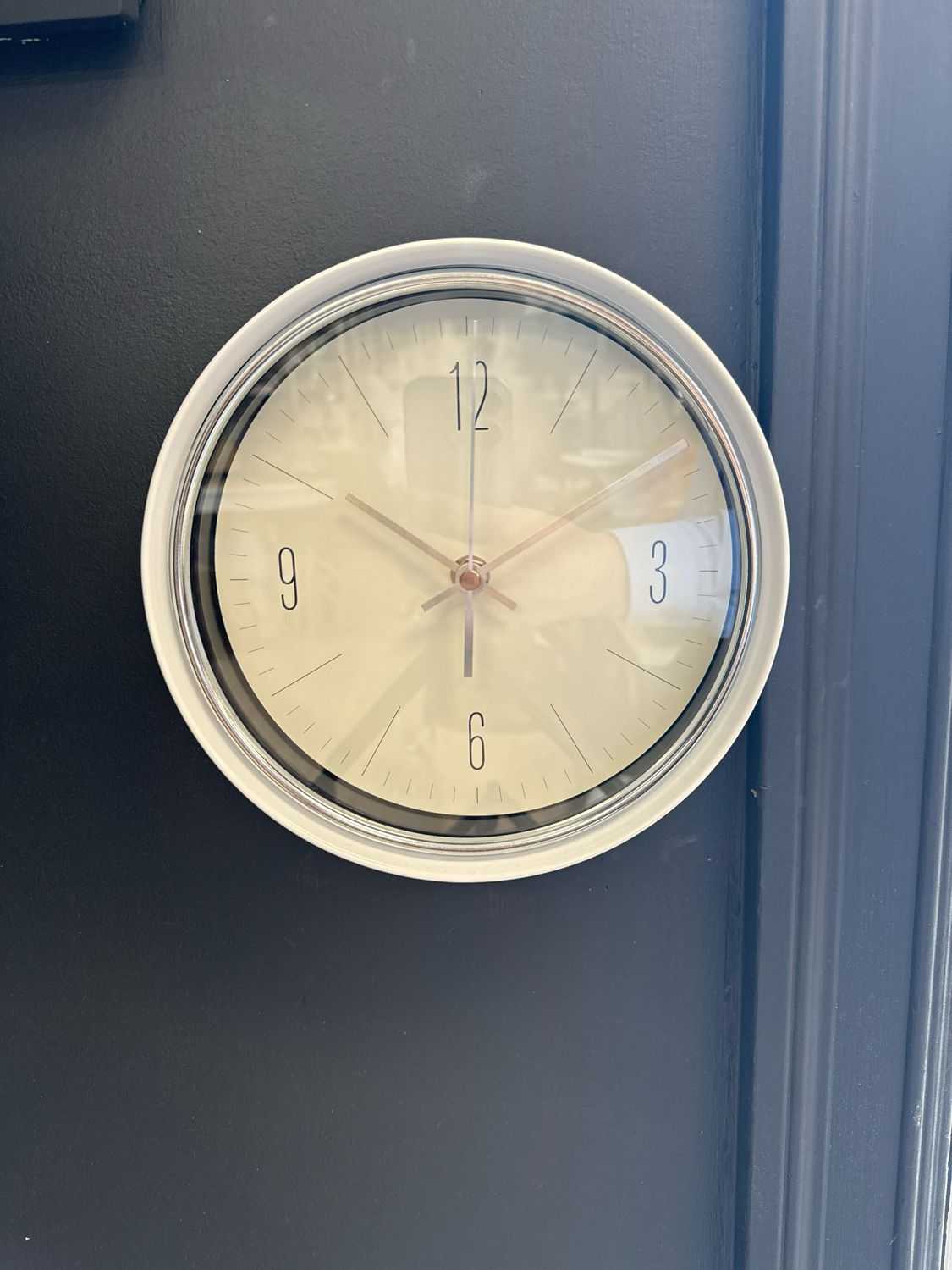 Retro White Wall Clock