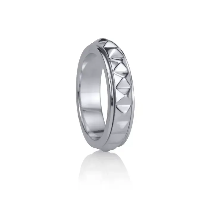 Charisma Ring