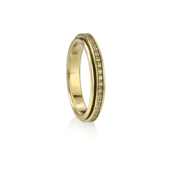 Lunar YGV Ring