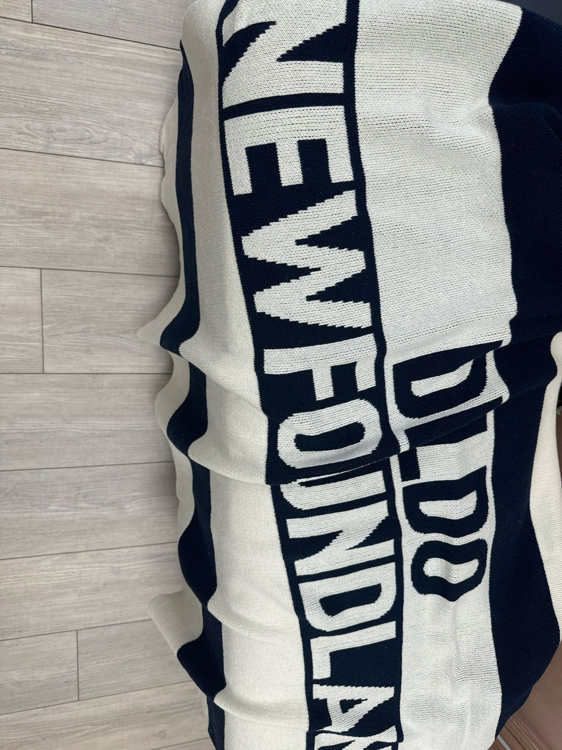 Dildo Newfoundland Knit Throw