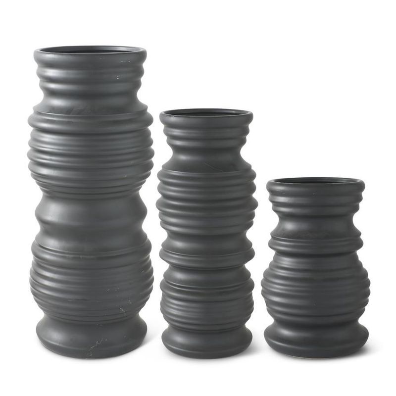 Matte Black Stoneware Ribbed Vase Large