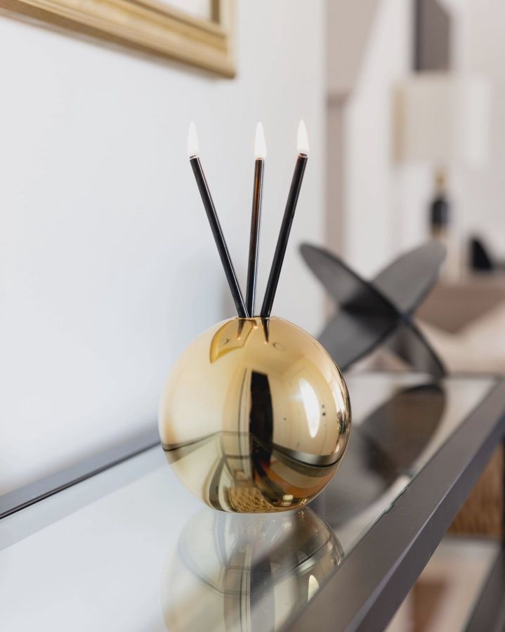 Neva Vase Gold Metallic