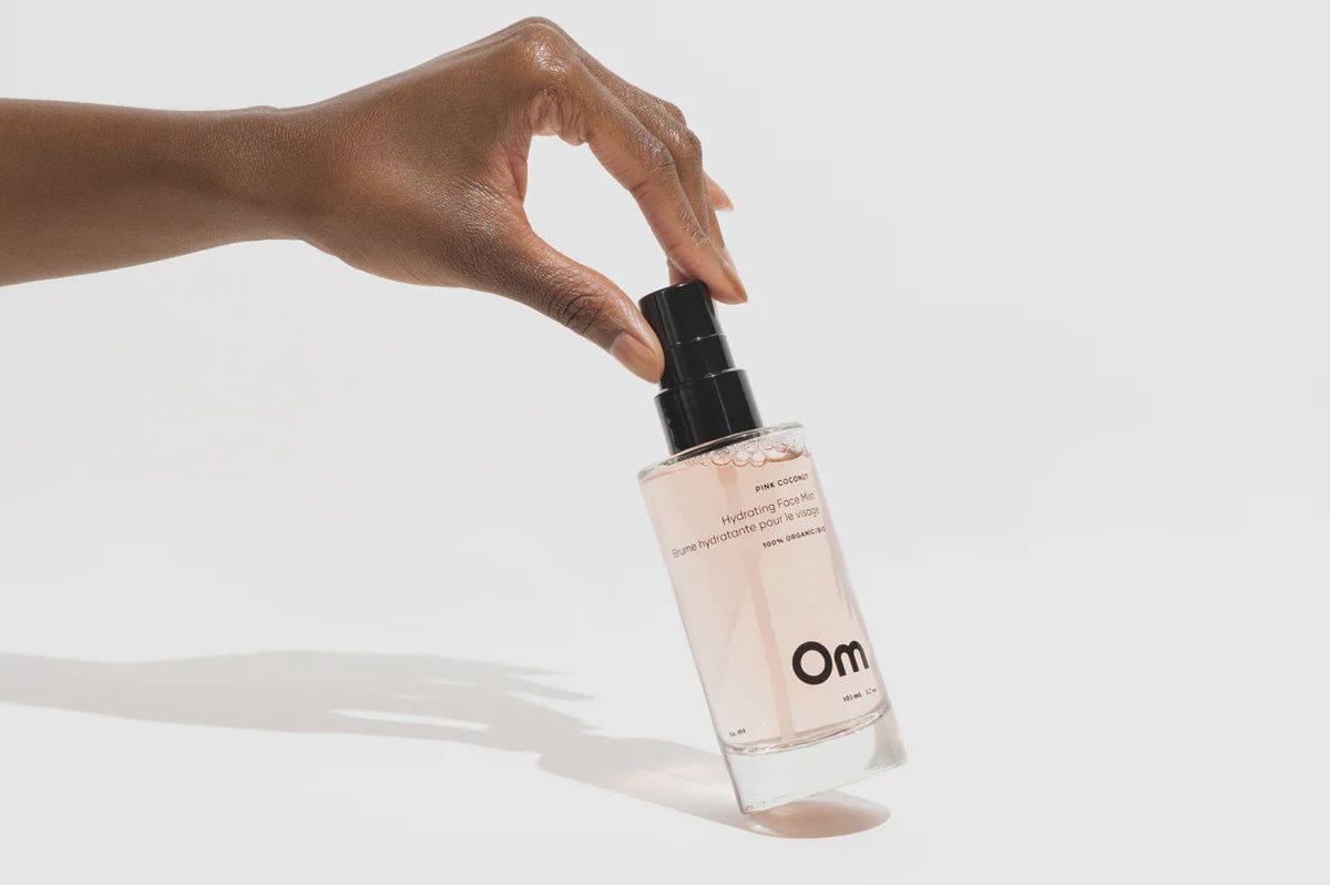 Pink Coconut Hydrating Face Mist - 105ml
