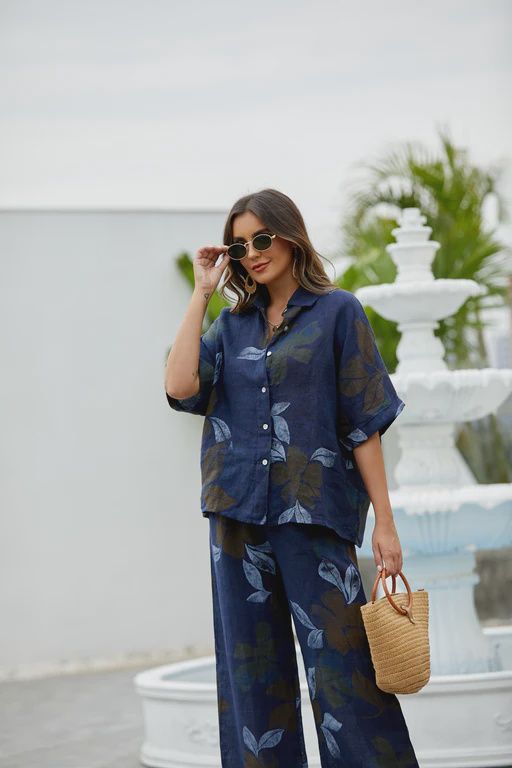 Pia&#39;s Floral Short Sleeve Top