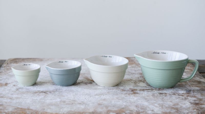 S/4 Stoneware Batter Bowl Measuring Cups - Blue