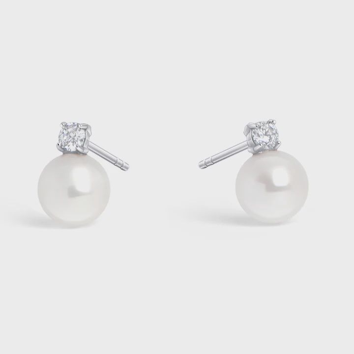 Gaia Stud Earrings - Silver