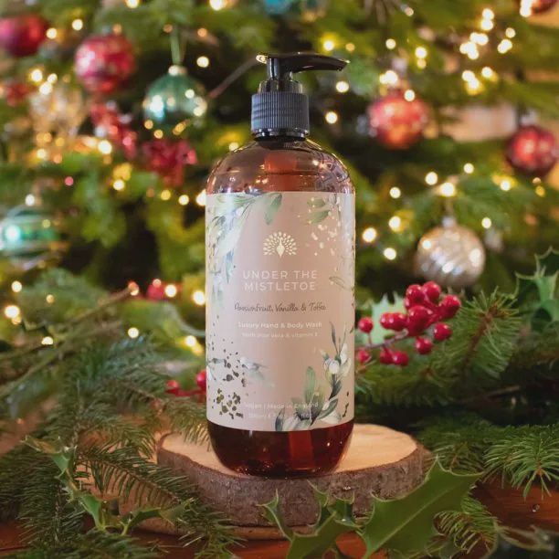 Under the Mistletoe Hand and Body Wash